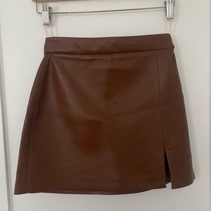 Wilfred mini skirt from Aritzia (size 0)
